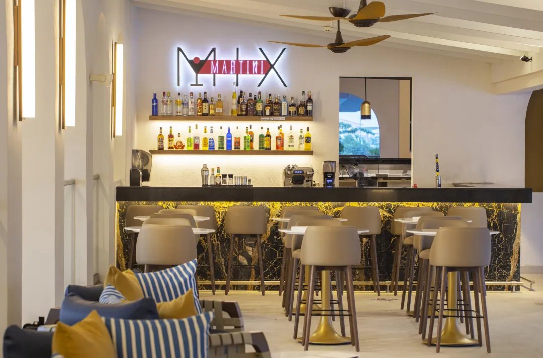 Royatlon-Grenada-Bar