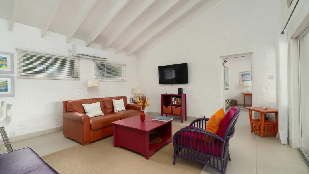 Mount-Cinnamon-Suite-King-Bed-Living-Room