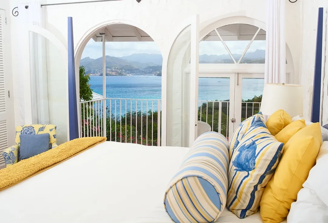 Mount-Cinnamon-Luxury-Villa-King-Bed-view