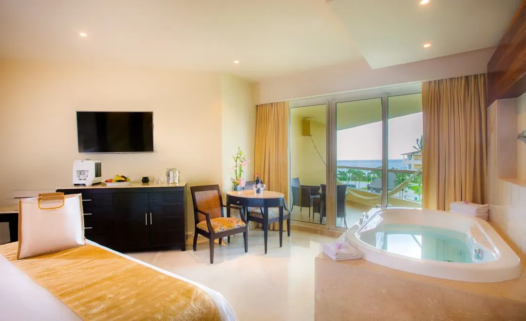 Superior Honeymoon Suite - Bedroom