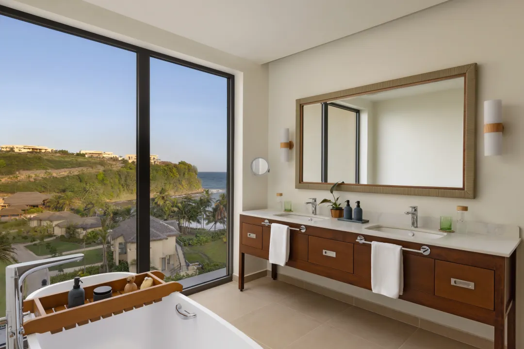 Six Senses La Sagesse - Lagoon Pool Villa -Bathroom