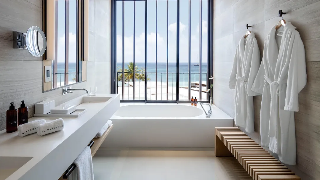 Silversands-Grand-Anse-Ocean-View-Room-Bathroom