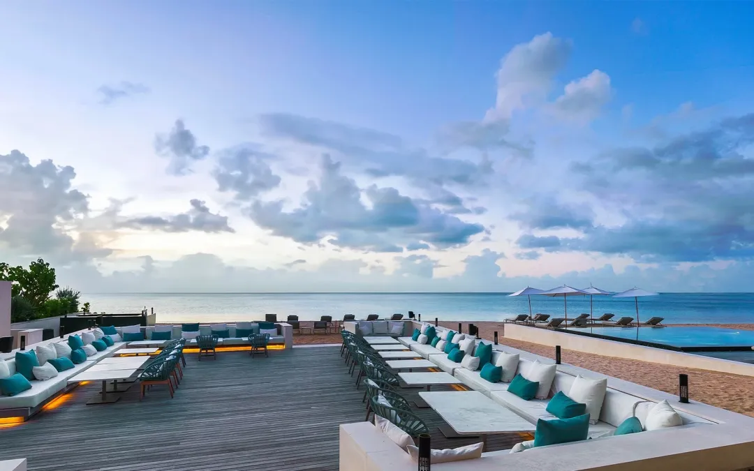 Silversands-Grande-Beach-Lounge