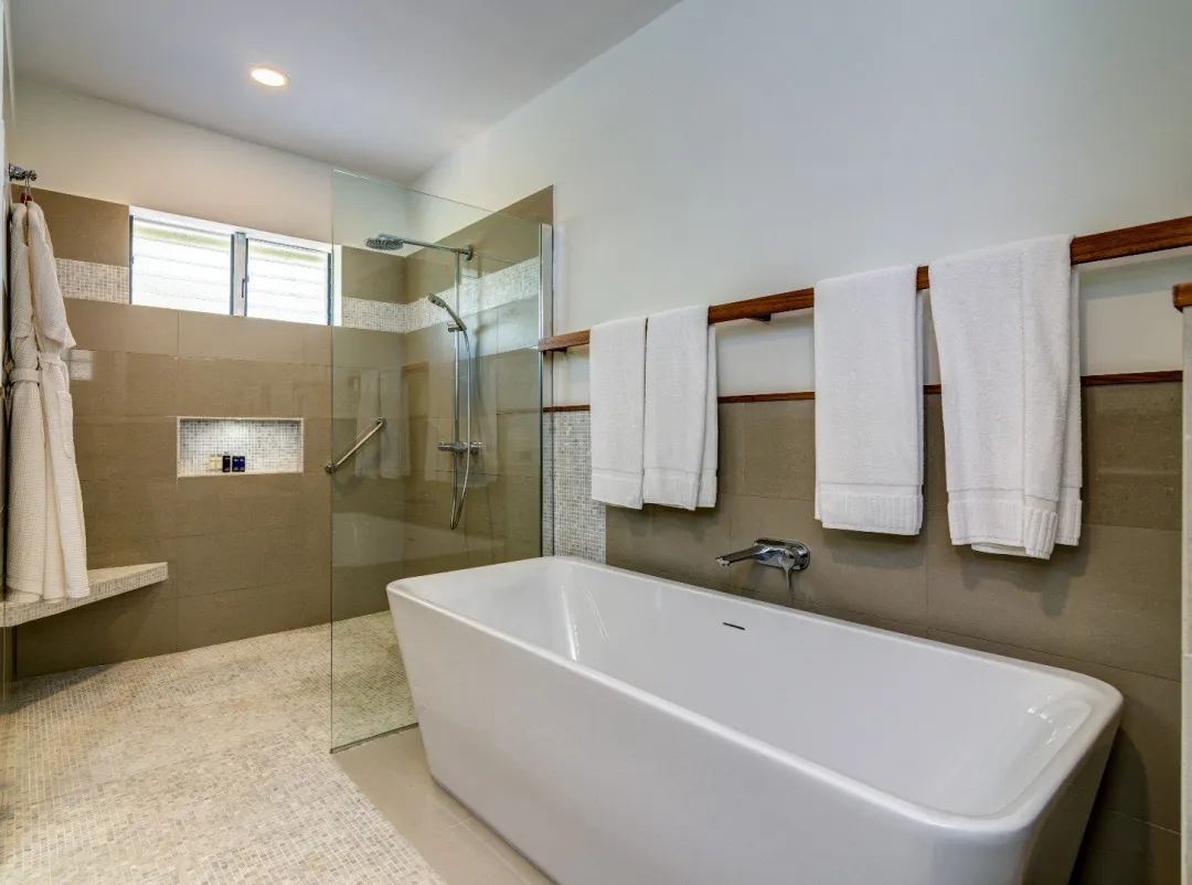 Calabash-Grenada-Junior-Suite-Bathroom