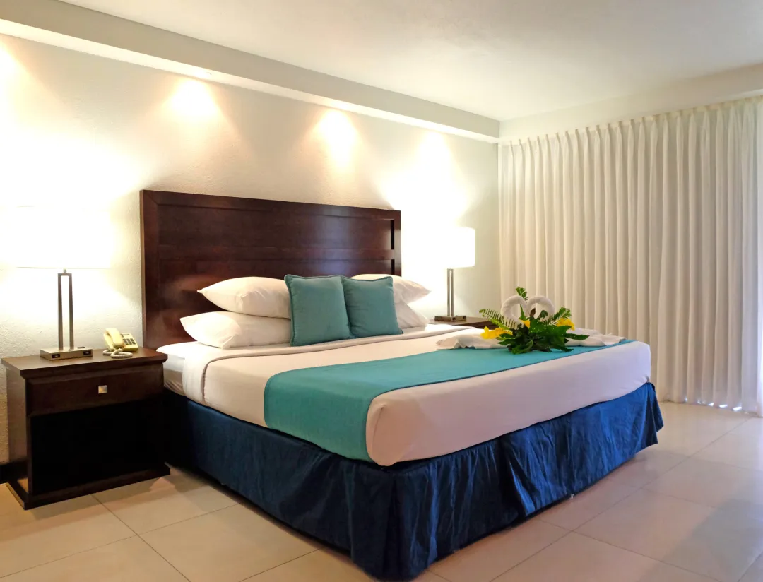 Munt-Irvine-One-Bedroom-Suite