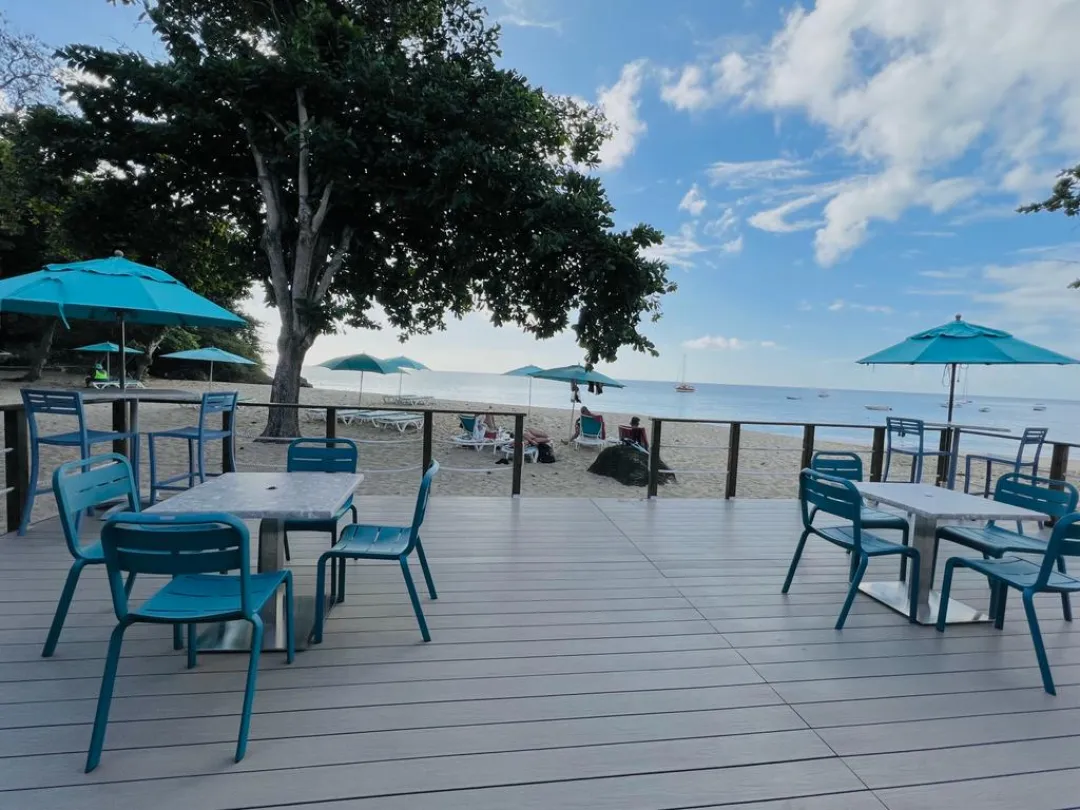 Mount-Irvine-1973-Restaurant