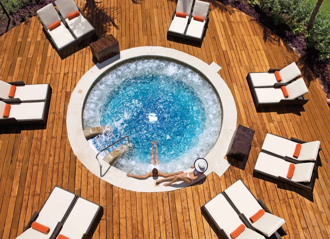 Dreams Riviera Cancun Resort and Spa - Outdoor Whirlpool