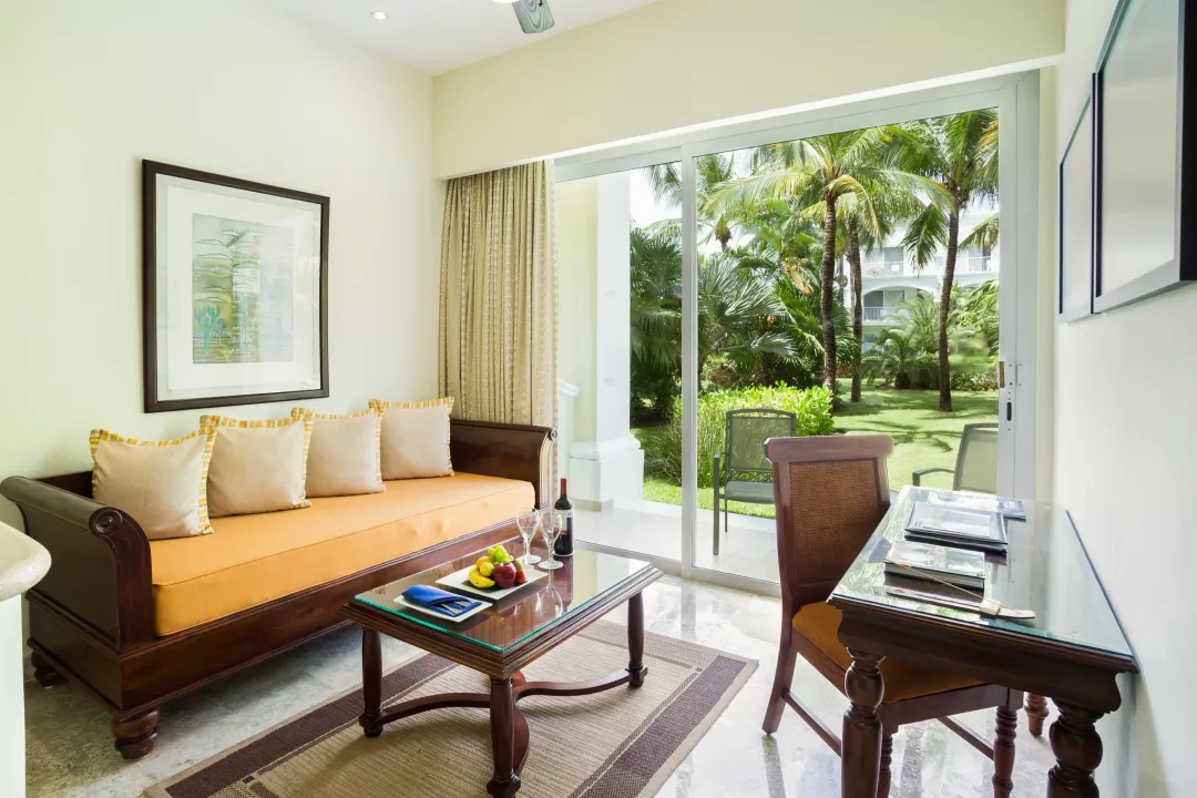 Deluxe Junior Garden View - Seating Aeria