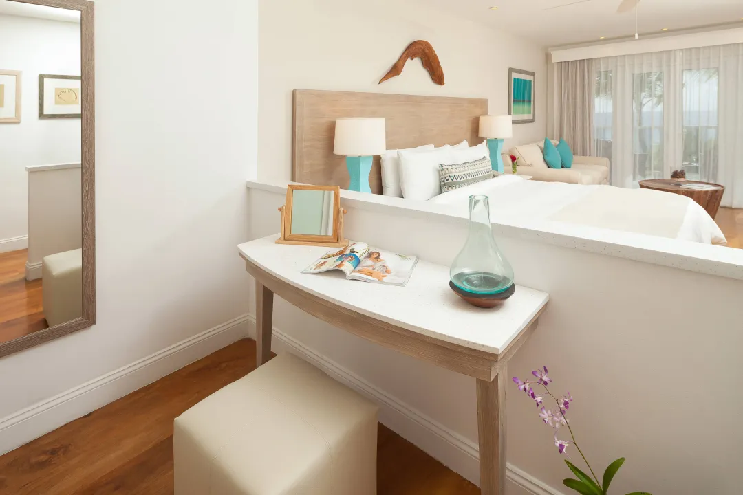 Waves-Hotel-Junior-Suite