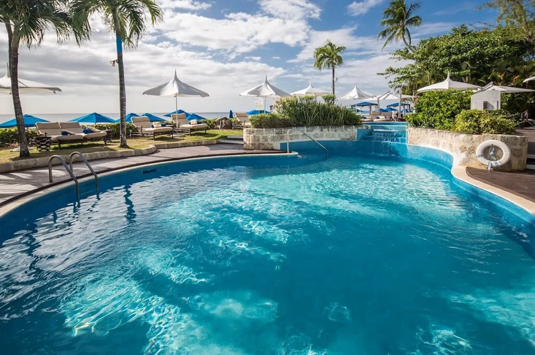 The-House-Outdoor-Pool