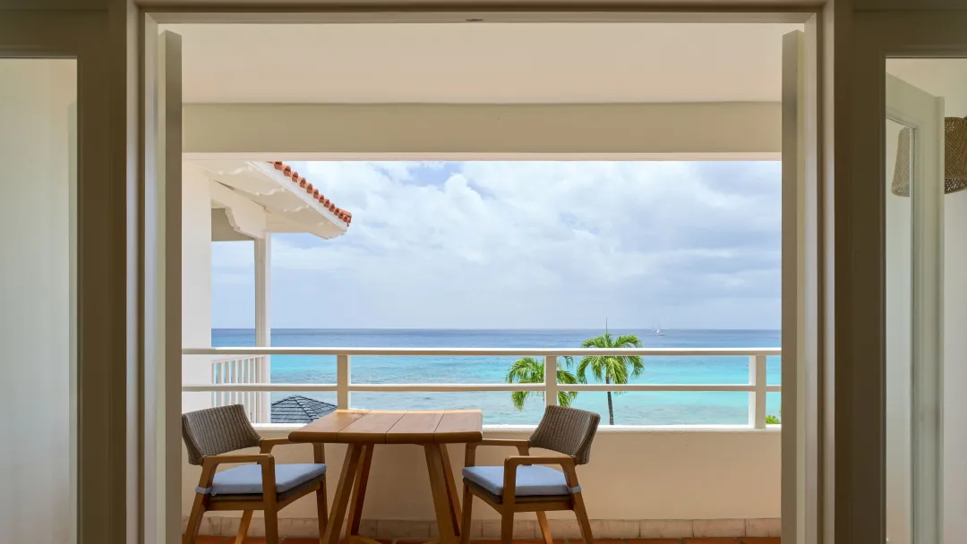 The-House-One-Bedroom-Ocean-Front-Suite-King-Balcony