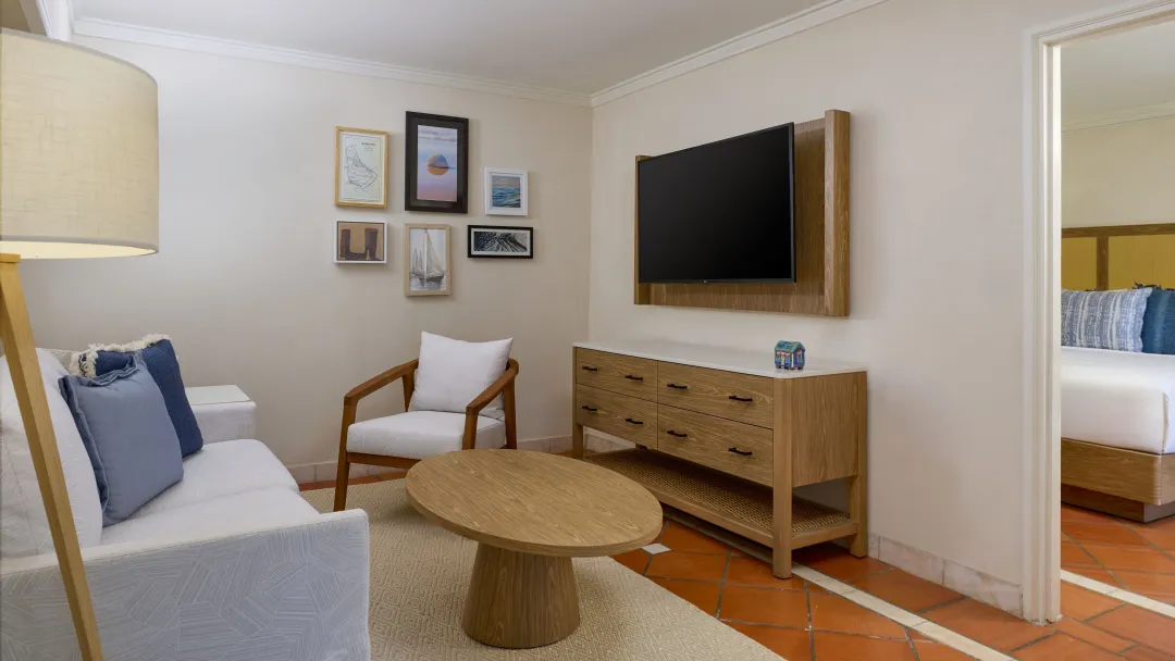 The-House-One-Bedroom-Ocean-Front-Suite-King-Living-Room