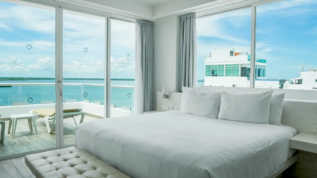 Standard King 180  View - King Bed