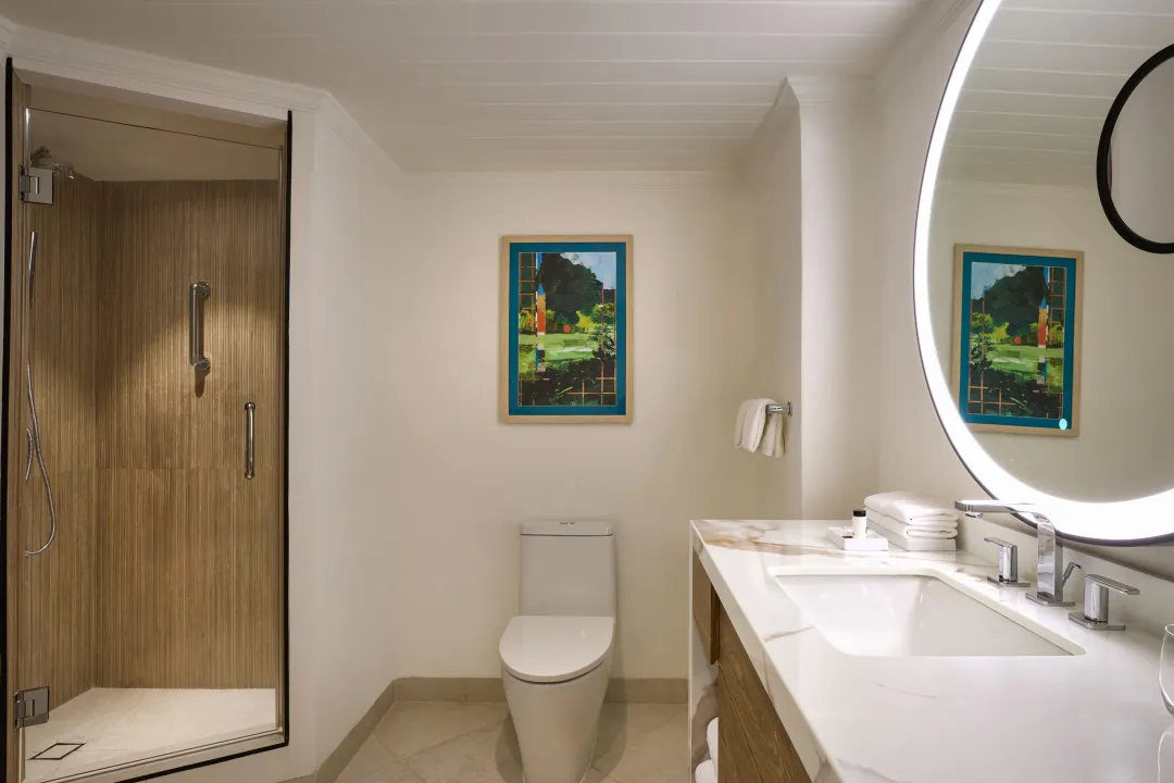 4-Treasure-Beach-Art-Hotel-Ocean-View-One-Bedroom-Suite-Washroom