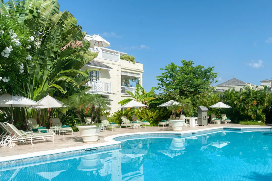 Coral-Reef-Club-Main-Pool