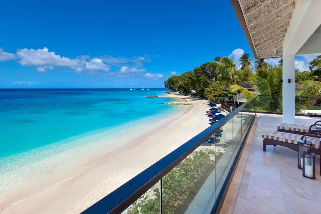 The-Sandpiper-Balcony