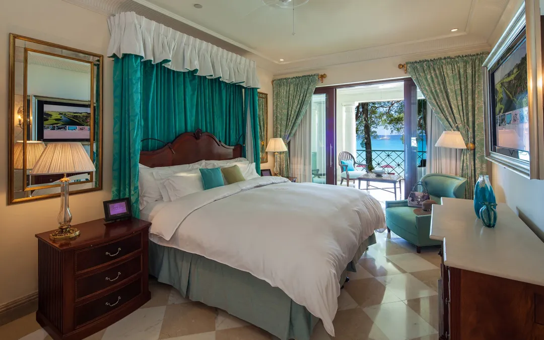 Sandy-Lane-Luxury-Dolphin-Suite-King-Bed