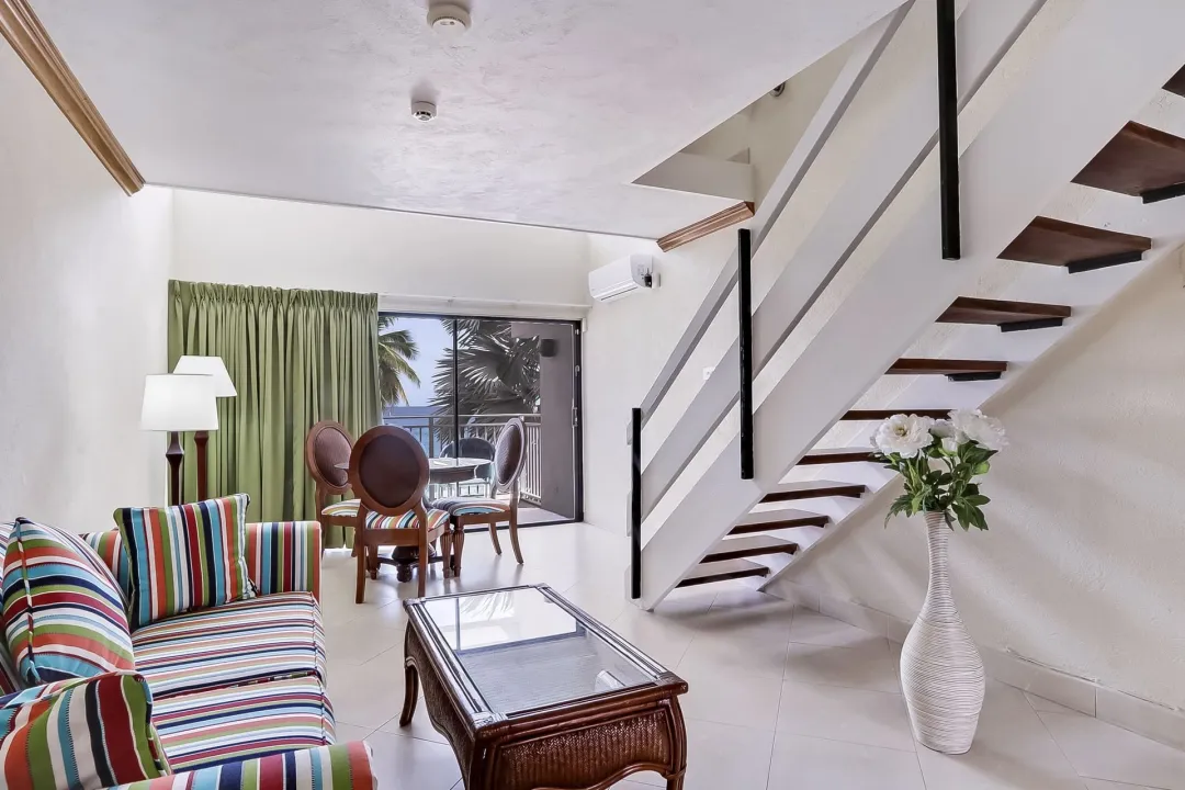 Southern-Palms-Beach-Resort-Luxury-Suite-Living-Space