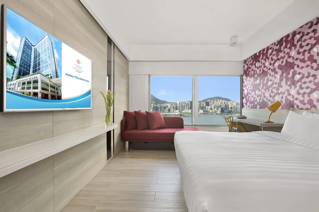 Harbour-Plaza-North-Point-Premier-Harbour-View-Room