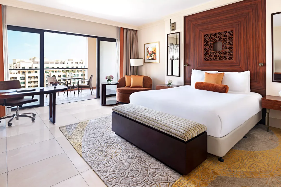 Fairmont-The-Palm-Fairmont-Heritage-King