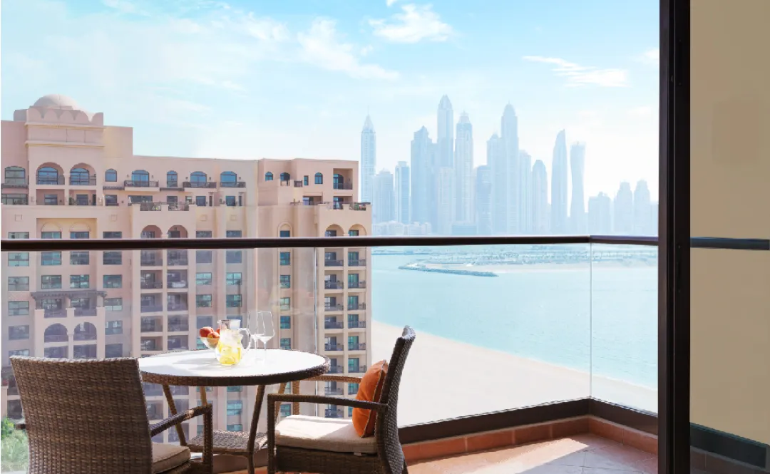 Fairmont-The-Palm-Partial-Sea-View