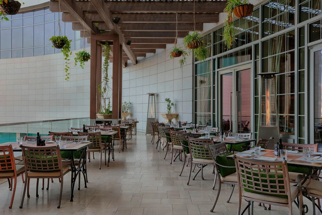 St.-Regis-Abu-Dhabi-Terrace