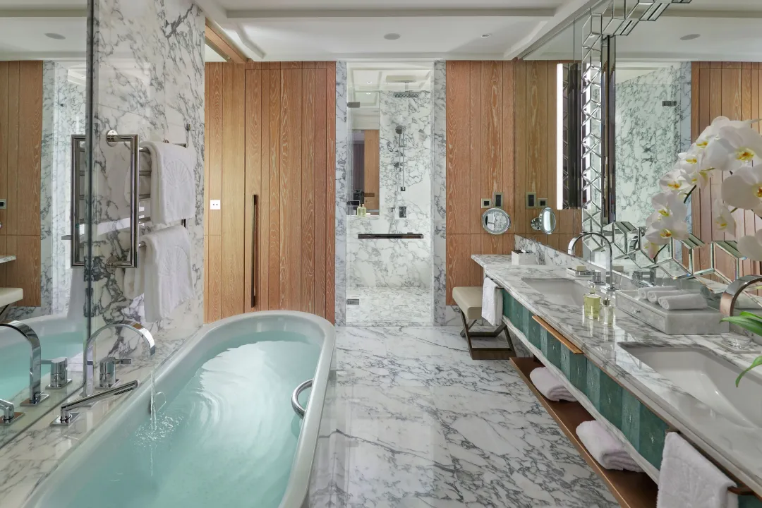 Mandarin-Oriental-Jumeira-Superior-Room-Washroom