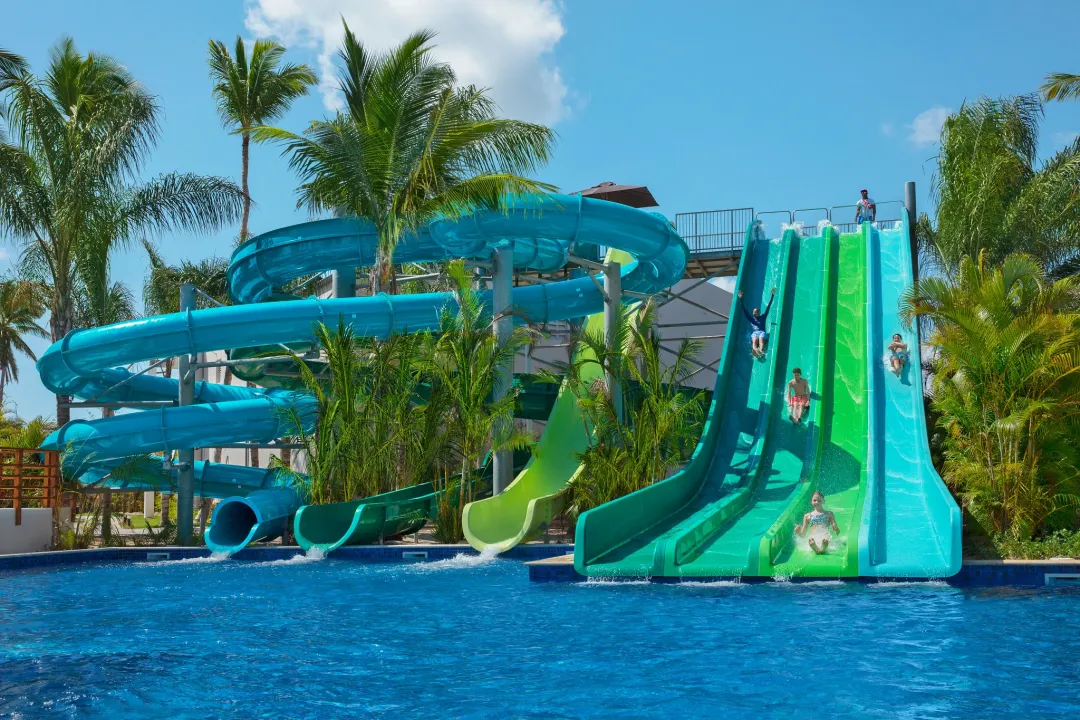 Odysseys Travel - Dreams Flora - Waterpark