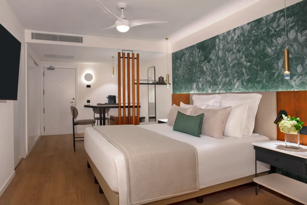 Odysseys Travel - Dreams Flora - Deluxe Room - King Bed