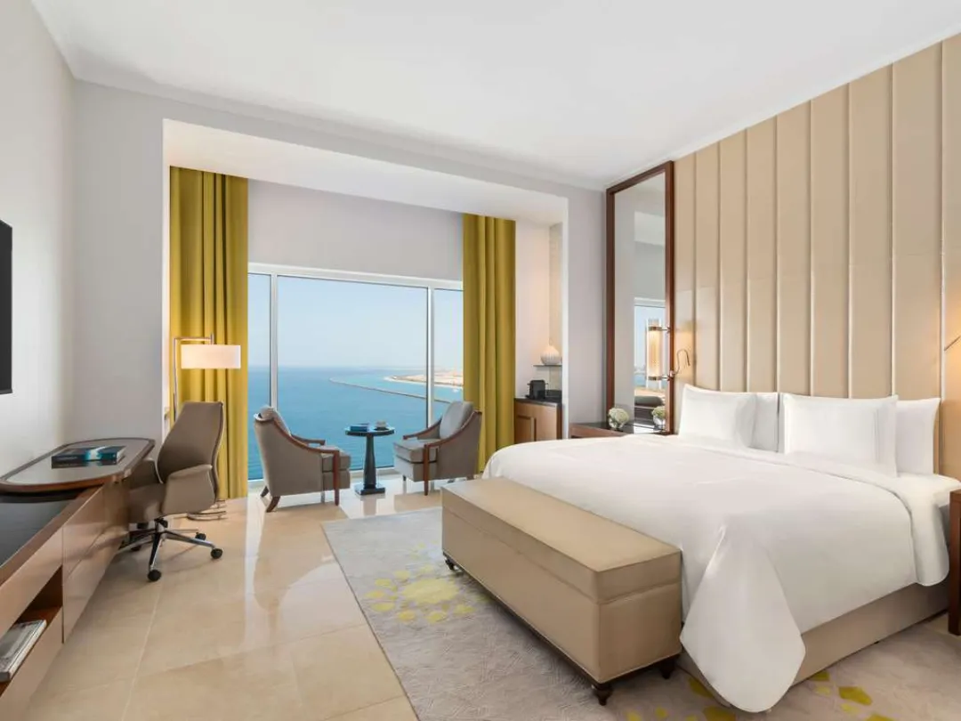 Rixos-Marina-Abu-Dhabi-Deluxe-Room-Sea-View
