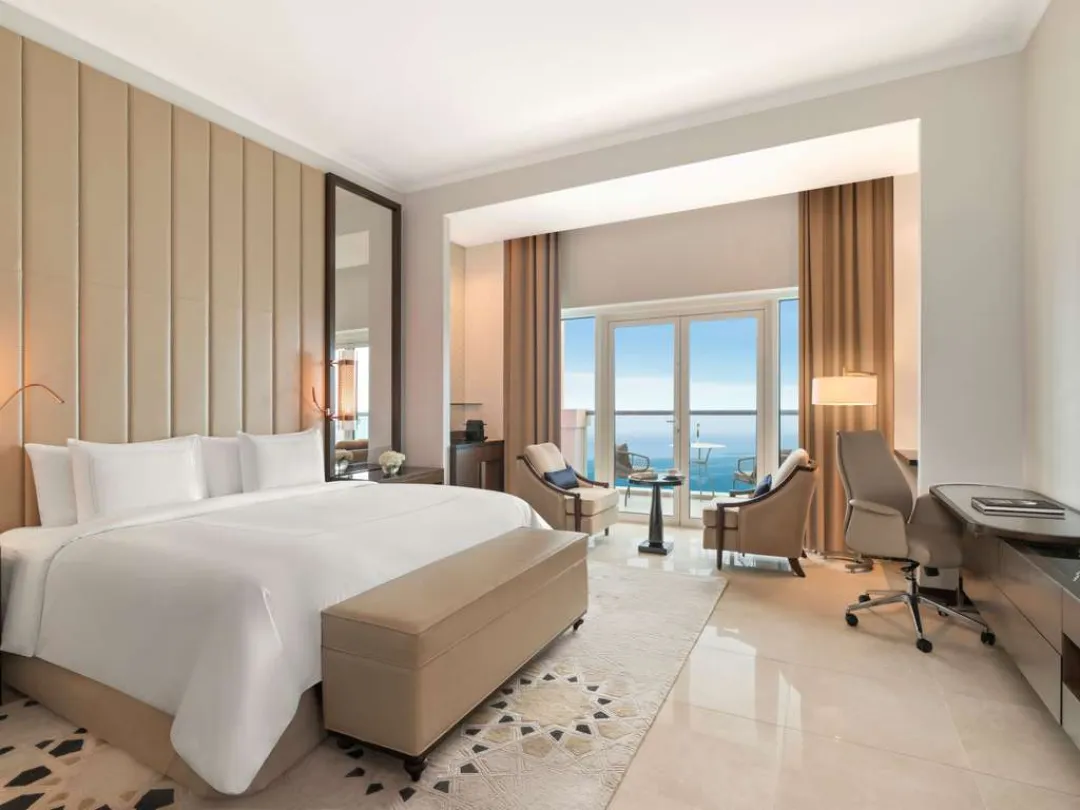 Rixos-Marina-Abu-Dhabi-Premium-Sea-View-Room