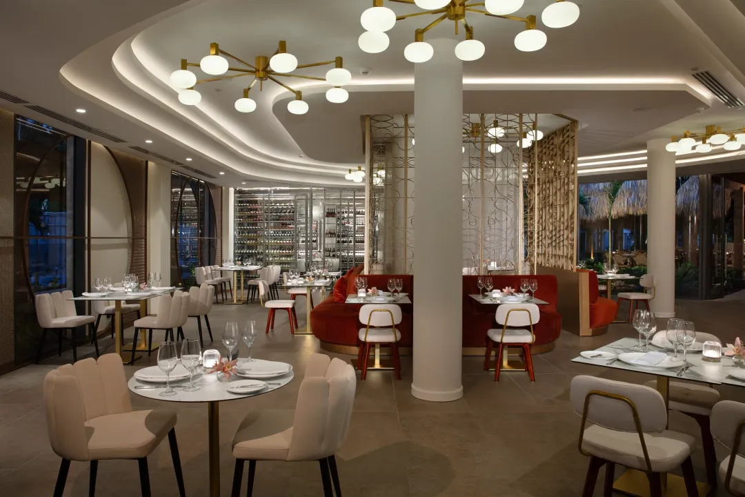 Odysseys Travel - Dreams Flora - Bordeaux Restaurant