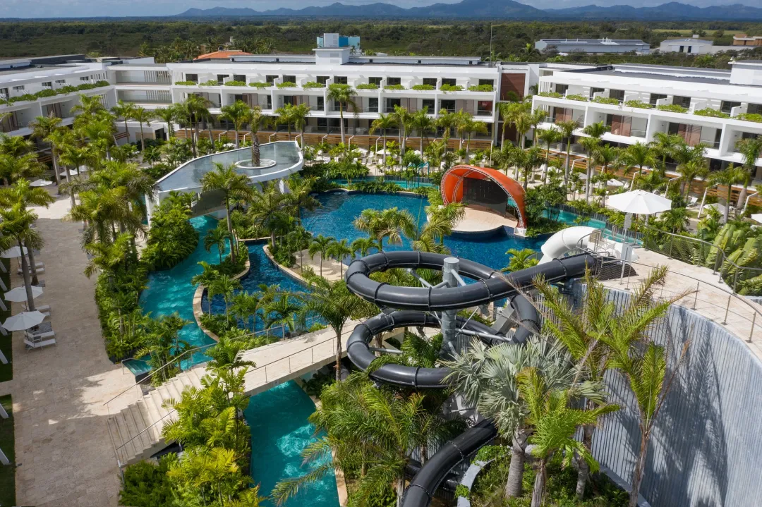 Odysseys Travel - Dreams Onyx - Jungle Waterpark