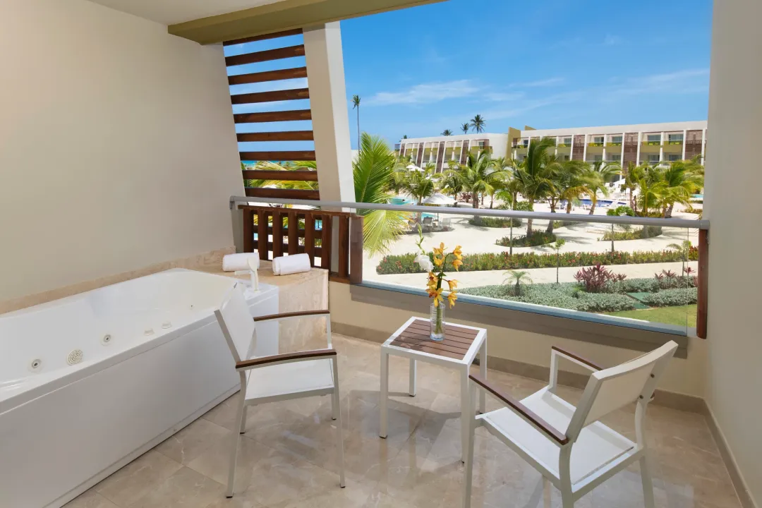 Odysseys Travel - Dreams Onyx - Junior Suite Garden View - Balcony Lounge with View