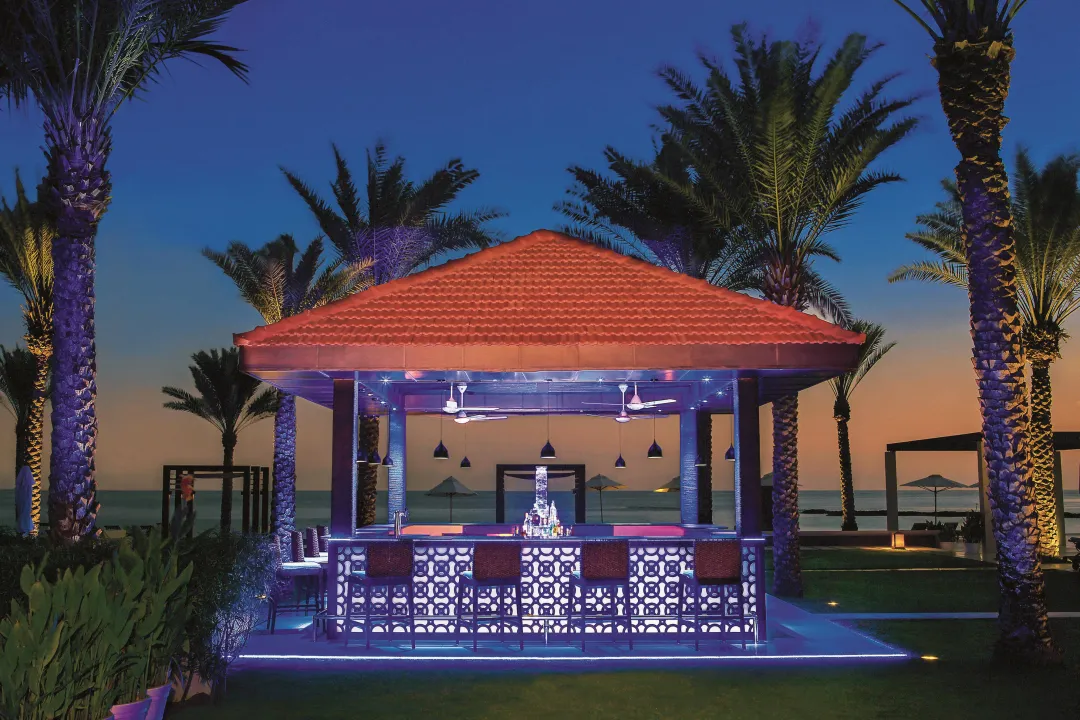 Al-Bustan-Palace-Blu-Bar