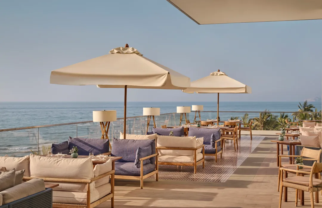 Mandarin-Oriental-Club-Lounge-Terrace