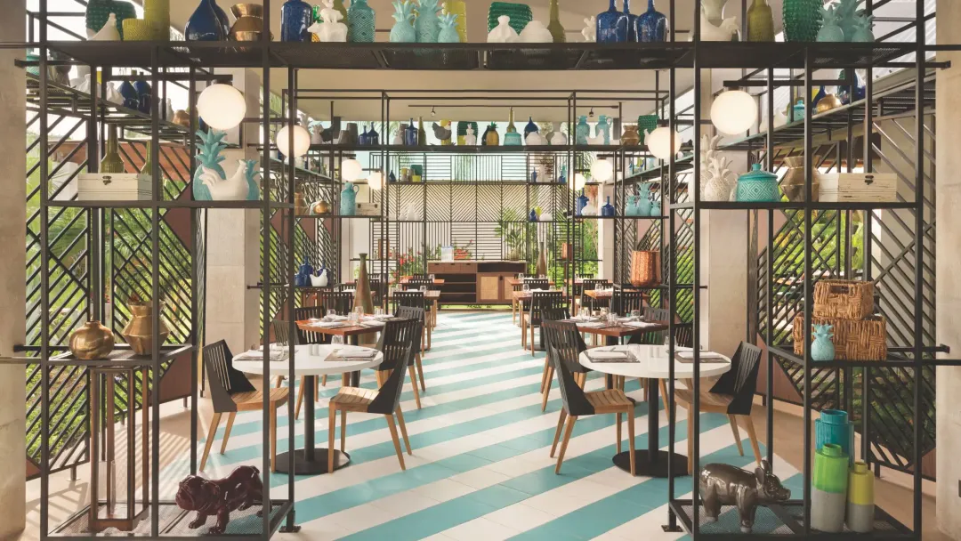 Odysseys Travel - Secrets La Romana Resort and Spa - Caoba Restaurant - Interior