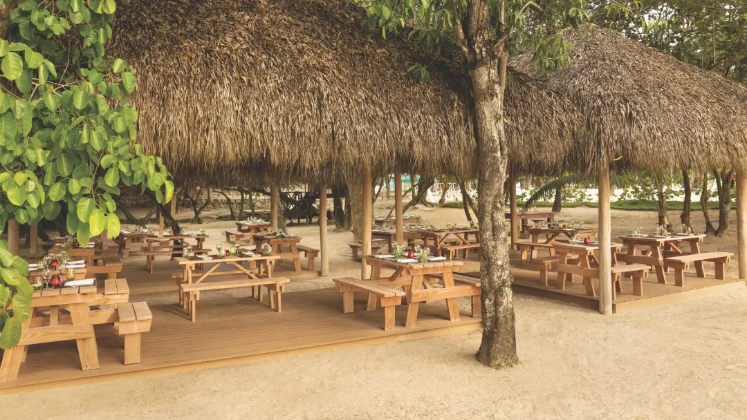 Odysseys Travel - Secrets La Romana Resort and Spa - Chinola Restaurant - Interior