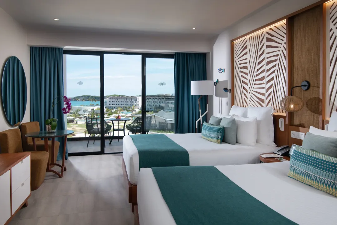 Preferred Club Junior Suite Partial Ocean View - Twin Bed