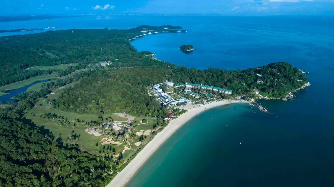 Banyan-Tree-Bintan-Aerial-View