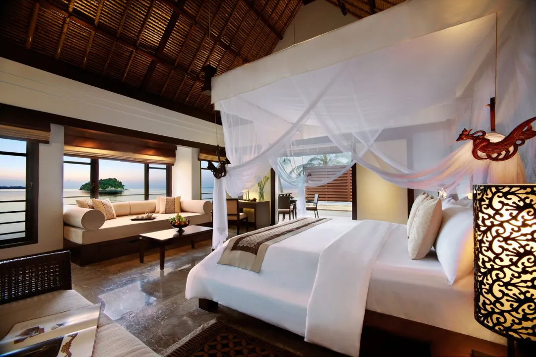 Banyan-Tree-Bintan-Ocean-Villa-on-the-rock