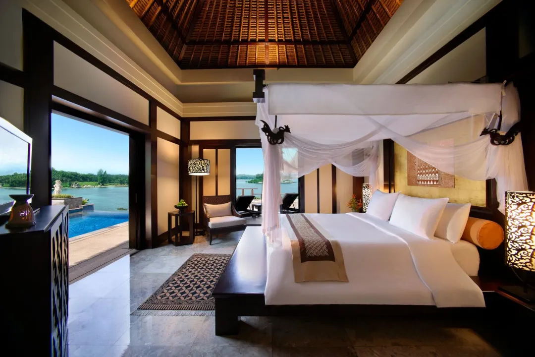 Banyan-Tree-Bintan-Ocean-View-Infinity-Pool-Villa-Bedroom