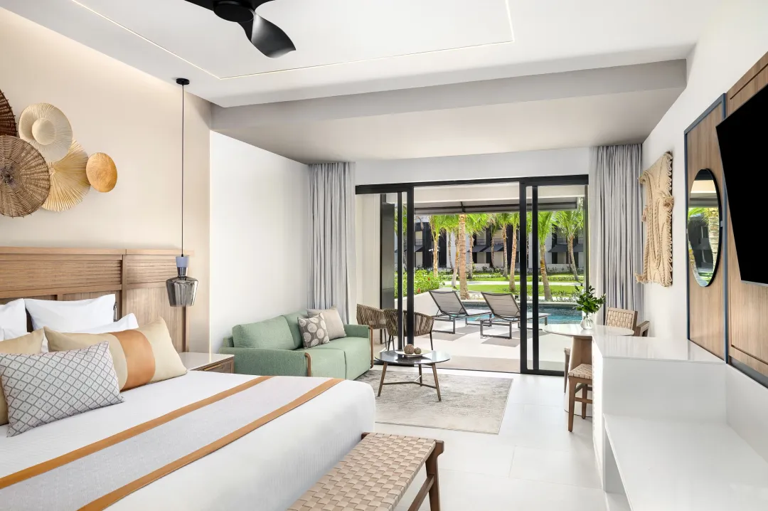 Odysseys Travel - Secrets Tides Punta Cana - Junior Suite Swim Out - Bedroom (King)