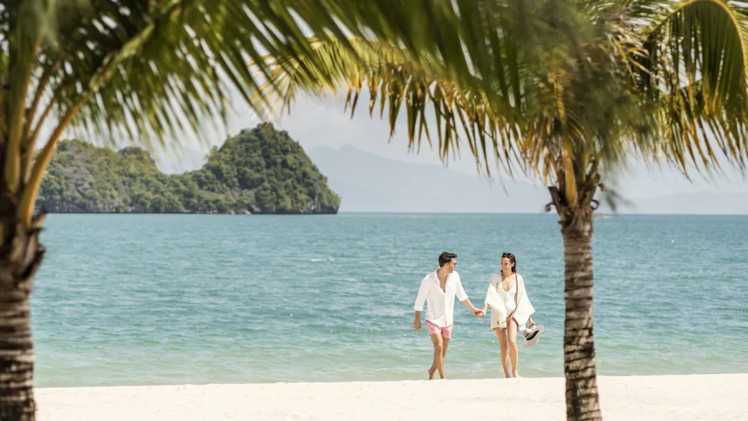 Four-Seasons-Resort-Langkawi-Beach