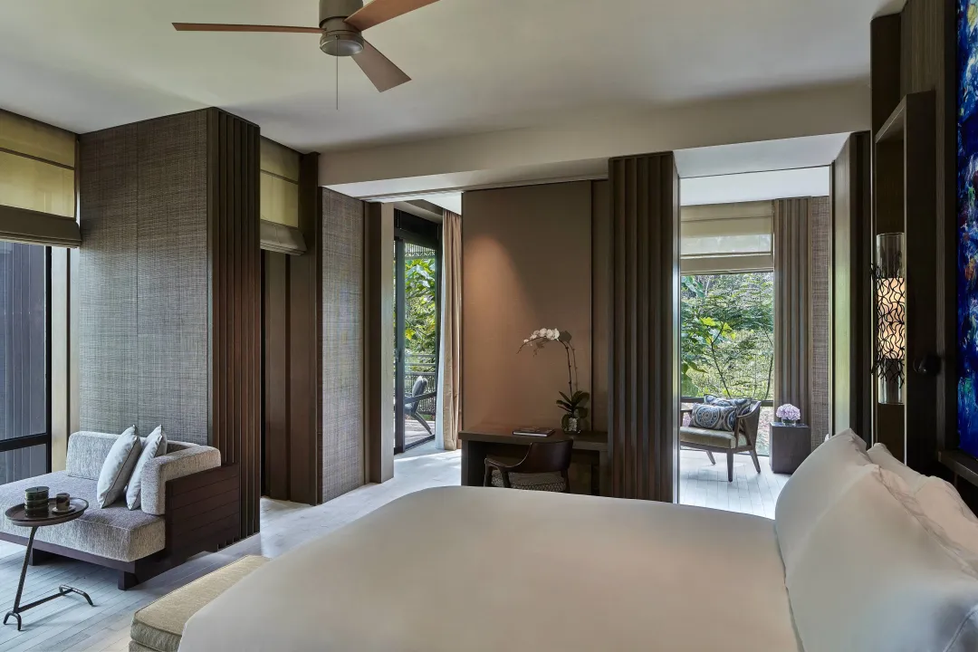 The-Ritz-Carlton-Langkawi-Junior-Suite-Bedroom
