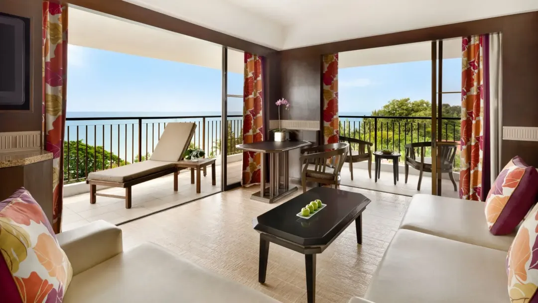 Shangri-La-Golden-Sands-Penang-Ocean-View-Room