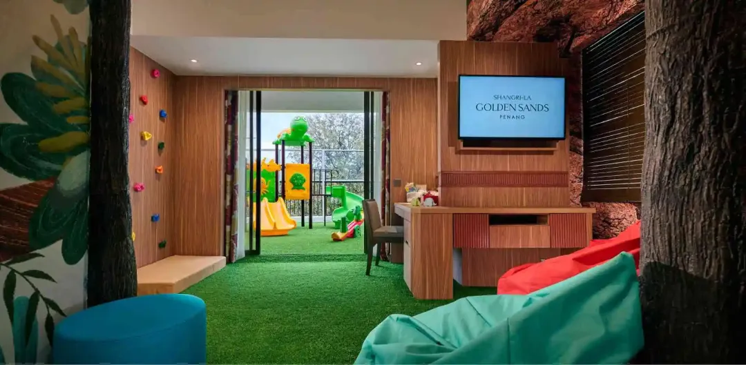 Shangri-La-Sands-Suits-Adventure-Suite-Kids-Room-Detail