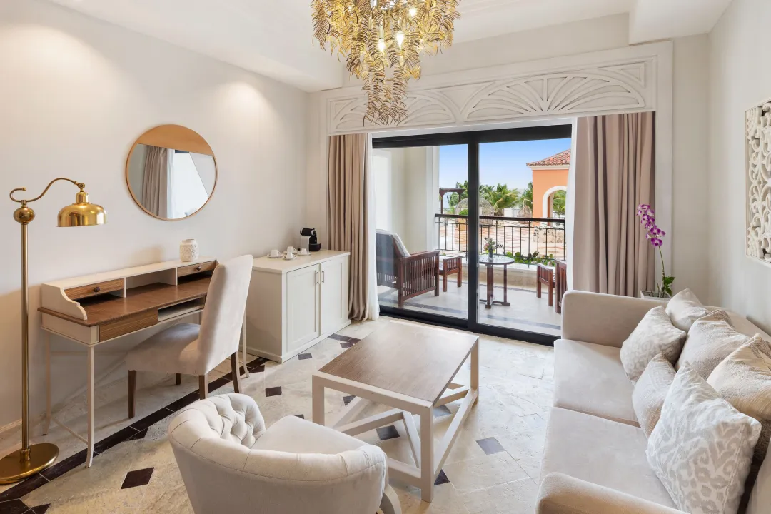 Junior Suite Ocean View - Living Room