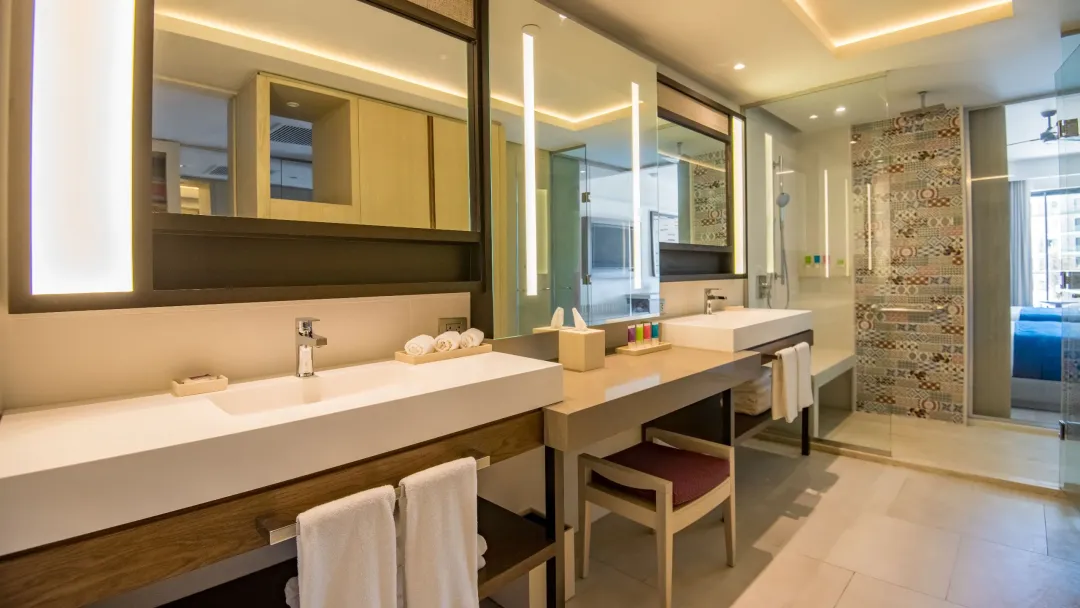 Resort View Junior Suite King - Bathroom