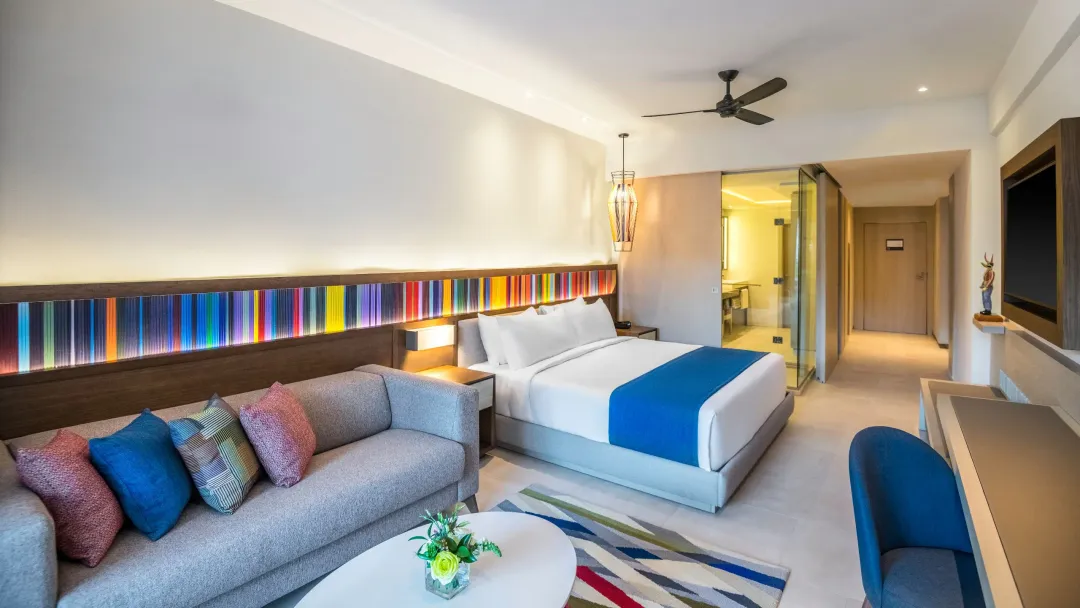 Ocean View Junior Suite King - King Bed